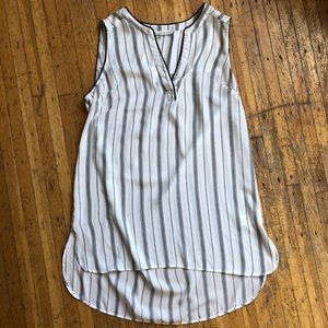 NWOT Vneck Flowy Striped High Low Tank